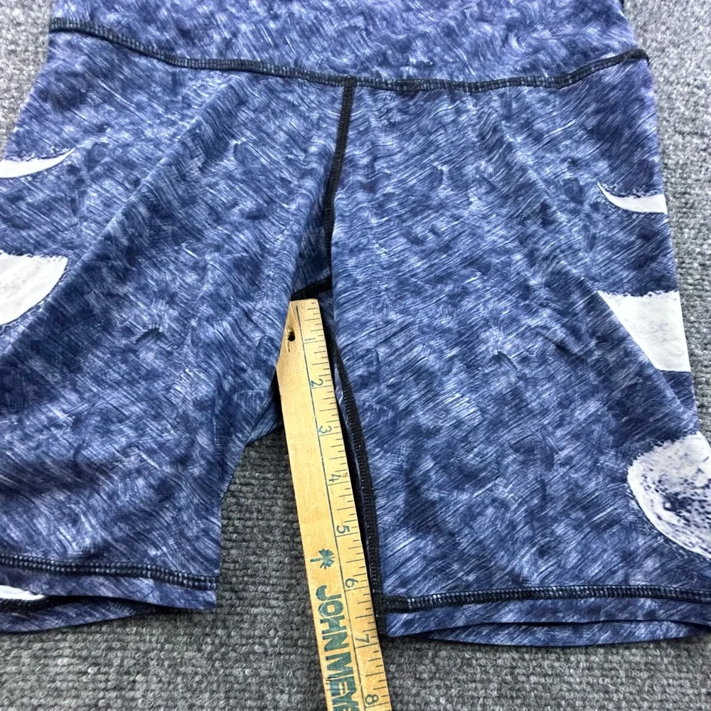 Yoga Democracy Women’s Shorts Size Small